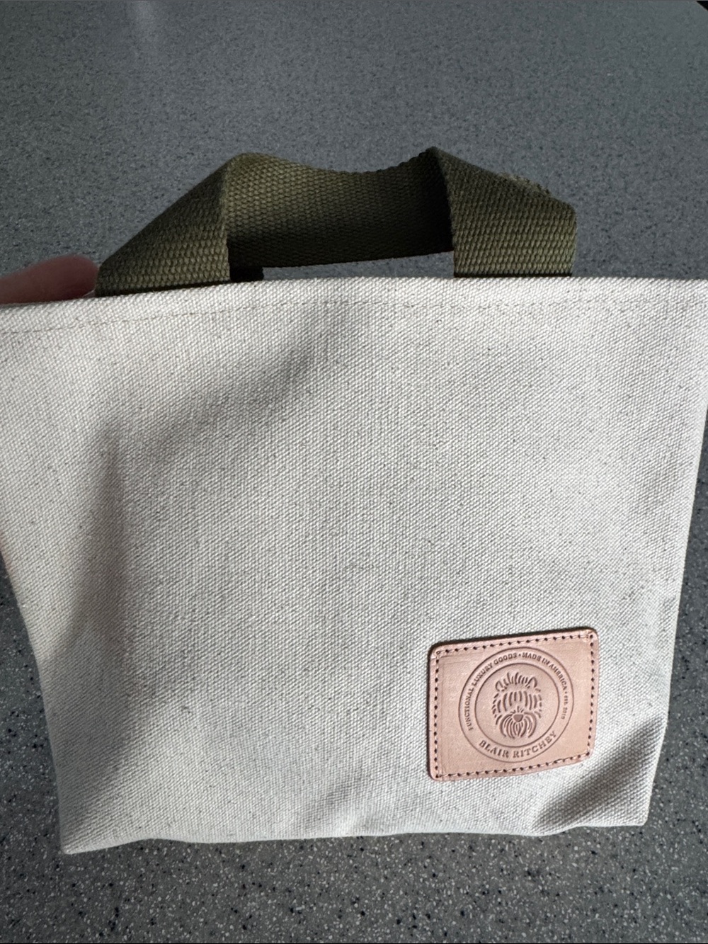 Blair Ritchey Lil' Gordie | Canvas tote - Picture 5 of 9
